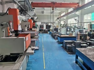 Advanced molding and fabrication machines